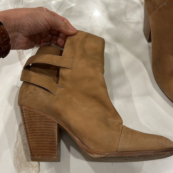 Rag & Bone Harrow ankle boot with 3.5” heel in tan buckskin leather - Picture 7 of 7